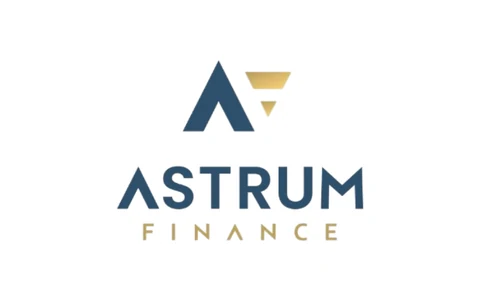 Logo da Astrum Finance na versão vertical: o símbolo AF em azul-marinho e dourado sobre o nome.